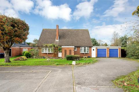 3 bedroom bungalow for sale, Chestnut Drive, Leicester LE7