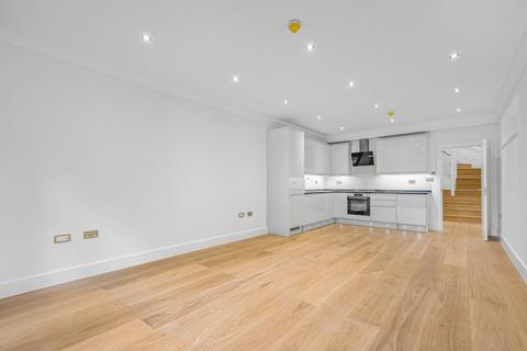 3 bedroom duplex to rent, Chatsworth Road, Kilburn, London, NW2