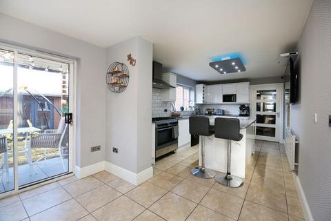 undefined, Swallow Close, Uttoxeter