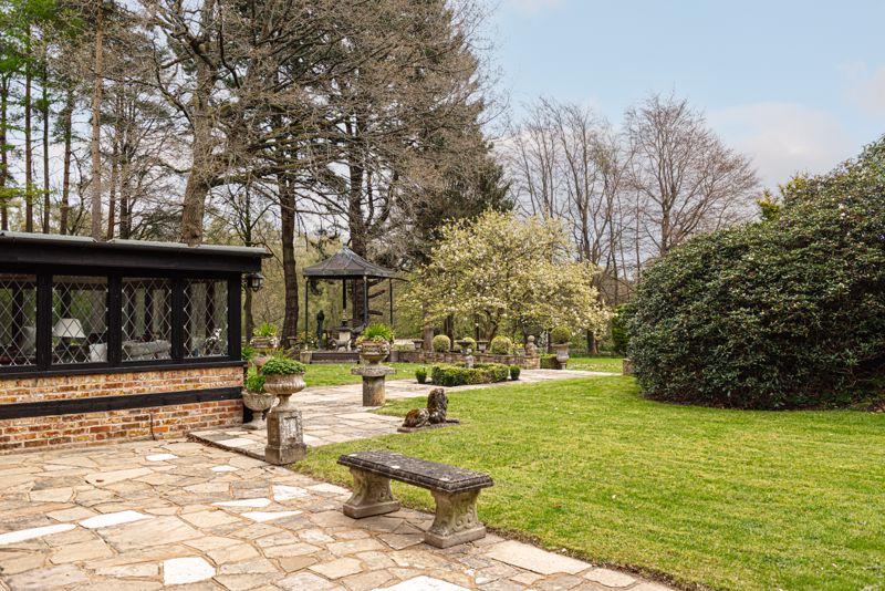Photo 29
