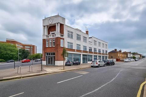 2 bedroom flat for sale, Southchurch Road, Southend-on-sea, SS1 2