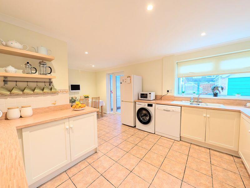 Kitchen-diner