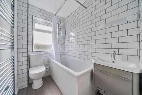 2 bedroom semi-detached bungalow for sale, Barn Close, Denchworth