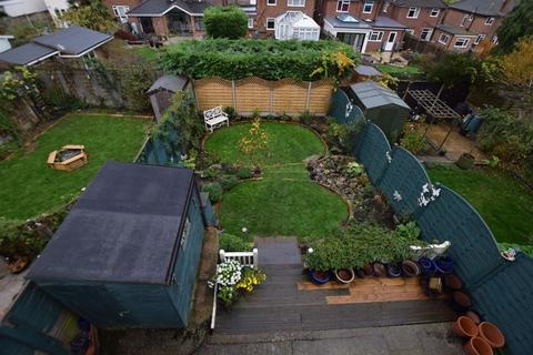 undefined, Pine Grove, Maidstone