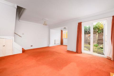 undefined, Heatherlands, Sunbury-On-Thames