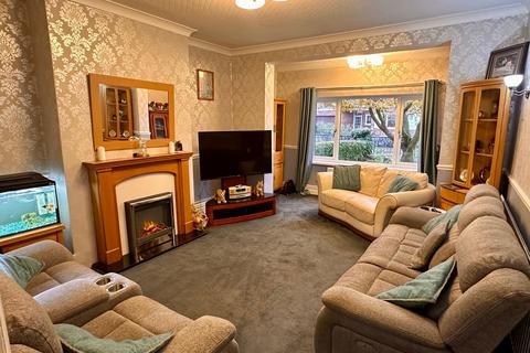 3 bedroom detached house for sale, Myrtle Grove, Swansea SA2