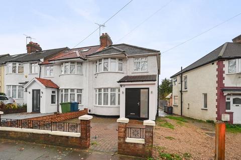 4 bedroom end of terrace house for sale, Abercorn Crescent, Harrow