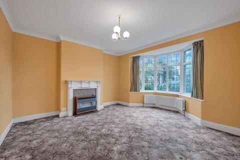 4 bedroom semi-detached house for sale, Rochester Avenue, Bromley