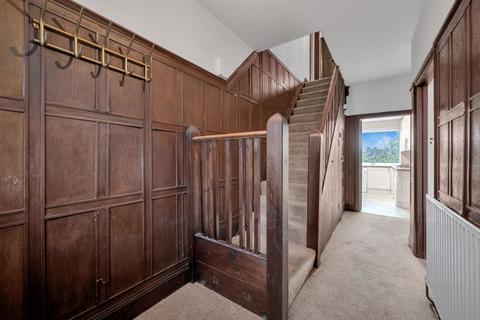 4 bedroom semi-detached house for sale, Rochester Avenue, Bromley