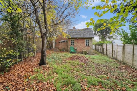 2 bedroom detached house for sale, Bridge Street, Pershore