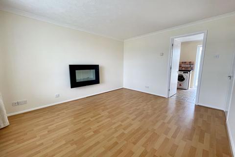 2 bedroom terraced house to rent, Cavalier Quay, East Cowes PO32