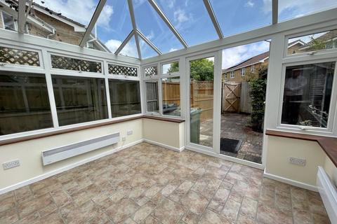 2 bedroom terraced house to rent, Cavalier Quay, East Cowes PO32