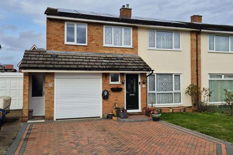 5 bedroom semi-detached house for sale, Silver Birch Avenue, Hitchin SG5