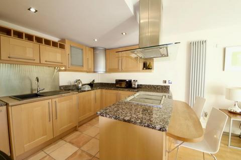 2 bedroom apartment to rent, 41 Millharbour, London E14