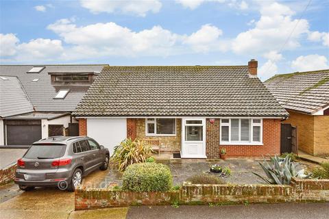 2 bedroom detached bungalow for sale, Kings Avenue, Broadstairs, Kent