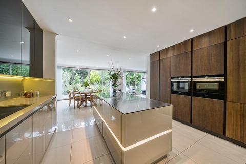 7 bedroom detached house for sale, Edgware HA8