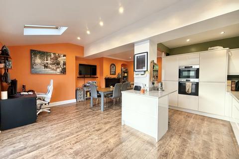 3 bedroom semi-detached house for sale, Huntingdon Gardens, Sunderland, SR3