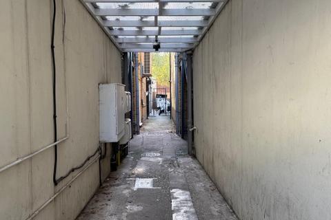 Property to rent, BATH RD, Hounslow