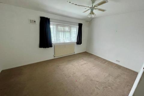 3 bedroom semi-detached house to rent, Rowan Road, Dudley, West Midlands, DY3