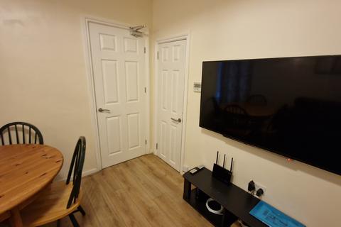 undefined, Earlsdon Avenue North, Coventry CV5