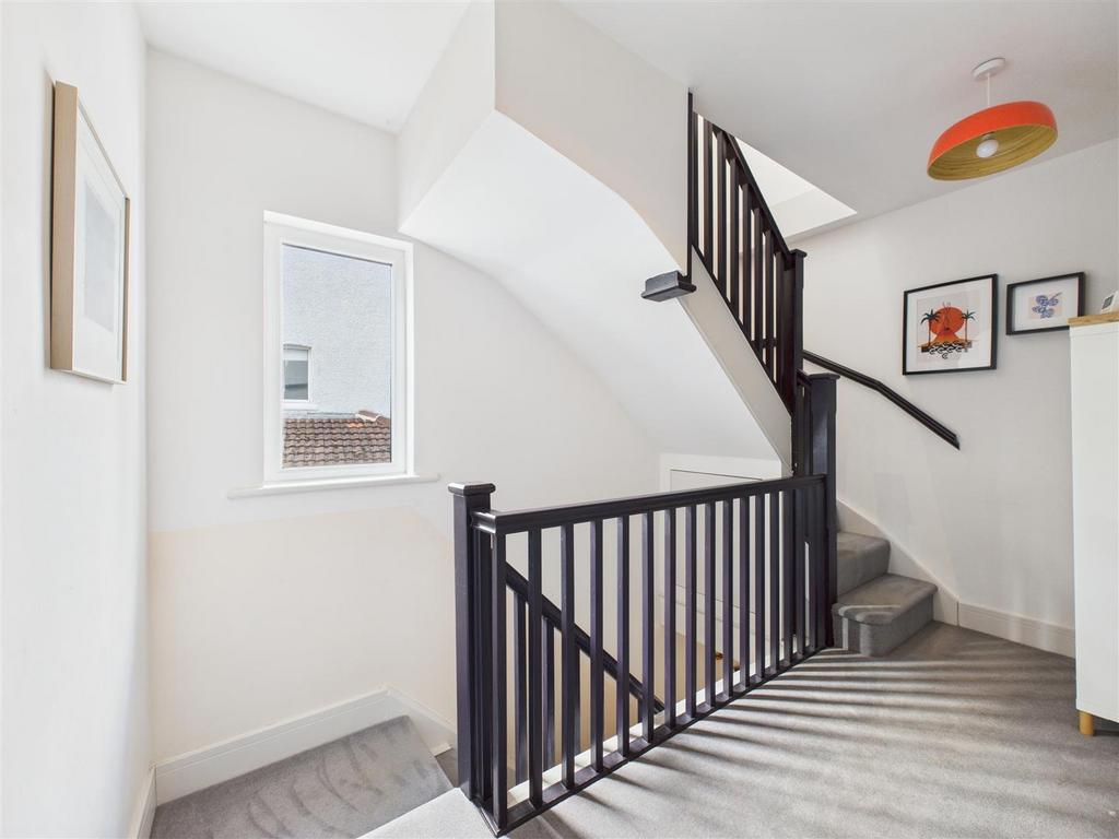 CAM05549 G0-PR0080-STILL010.jpg