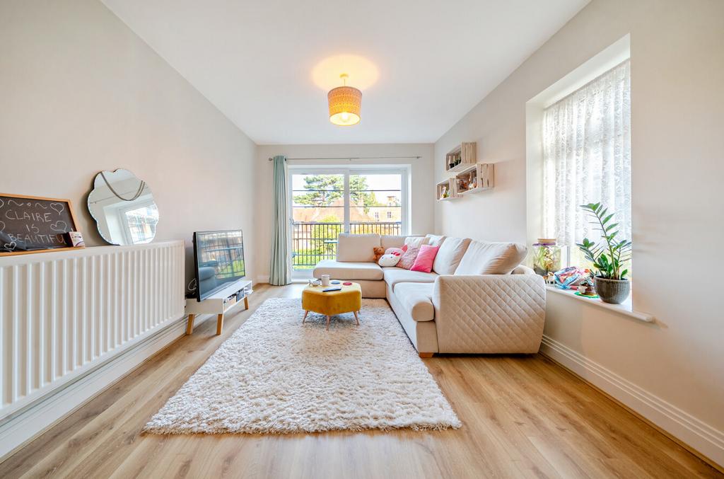 1356832 15 690096...