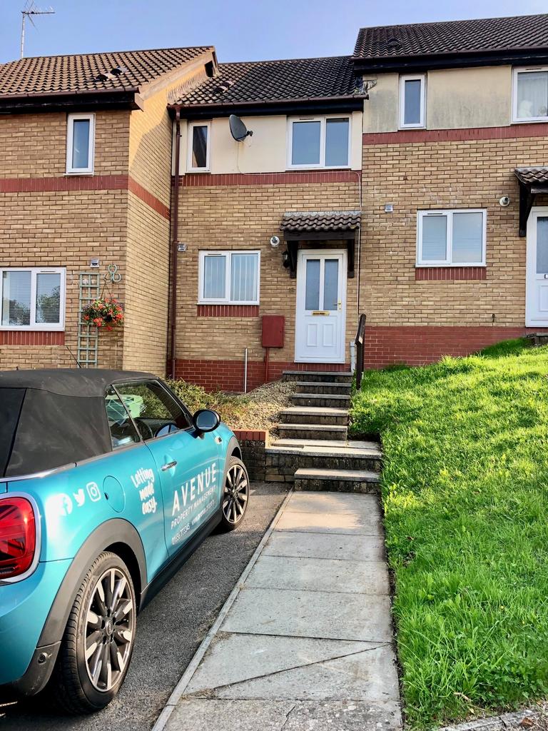 Front Kenfig Hill CF33