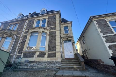 5 bedroom flat to rent, 26 Sommerville Road, Bristol BS7