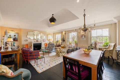 3 bedroom apartment for sale, Gloucester Gate, Regent's Park, London, NW1