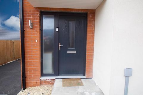 undefined, Clos Y Gadwyn, Fairwater, Cardiff