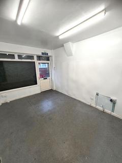 Restaurant to rent, 10 Station Rd Wombwell S73 0AY