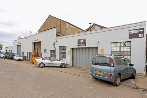 Warehouse to rent, 158 Dukes Rd London W3 0SL