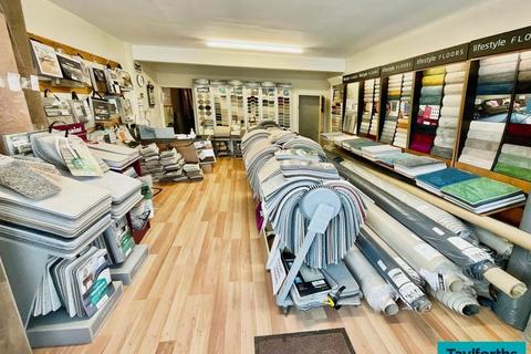Retail property (high street) for sale, 27 Albert Rd Barnoldswick BB18 5AA