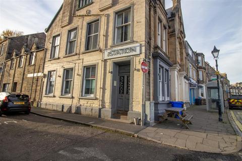 Pub to rent, 1 Dovemount Pl Hawick TD9 8AZ