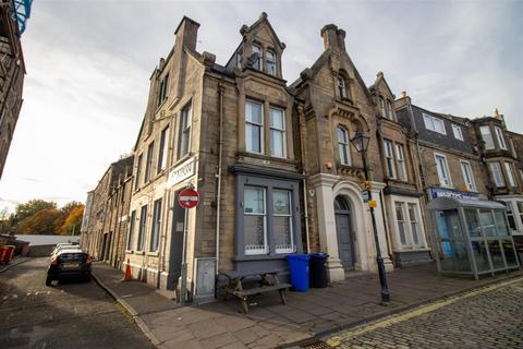 Pub to rent, 1 Dovemount Pl Hawick TD9 8AZ