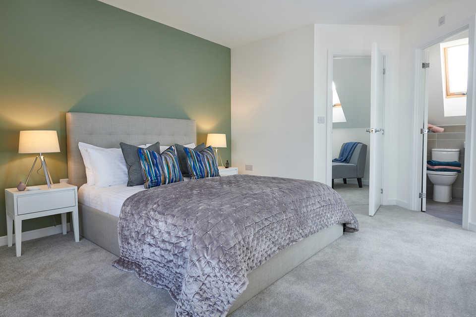 Persona-homes-stirling-fields-harvard-main-bedroom