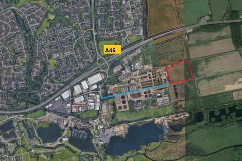 Land to rent, Crown Ln Northampton NN3 9BX