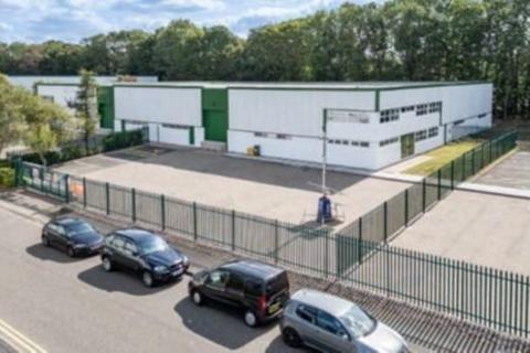 Industrial unit to rent, 18-19 Gallowhill Rd Northampton NN4 7EE