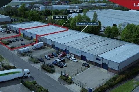Distribution warehouse to rent, 7-15 Scotia Clos Northampton NN4 7HR
