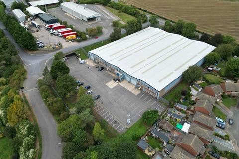 Warehouse to rent, 1 Cavalry Hl Weedon NN7 4PP
