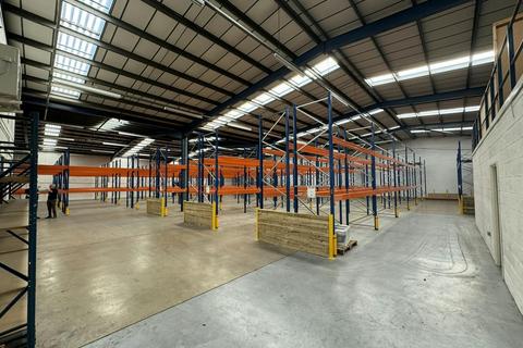 Warehouse to rent, 3 Pennard Clos Northampton NN4 7BE