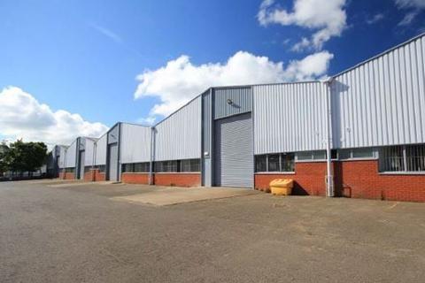 Warehouse to rent, Barn Way Northampton NN5 7UW