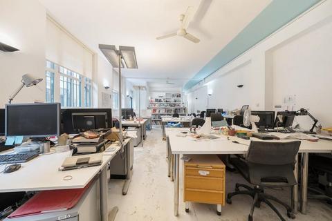 Office to rent, 10 Christina St London EC2A 4PA