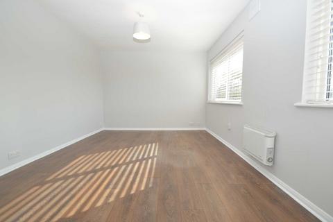 undefined, WEYBRIDGE / ADDLESTONE BORDERS