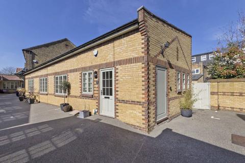undefined, Burgess Mews, London SW19