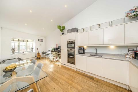 undefined, Burgess Mews, London SW19