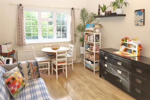 1 bedroom flat for sale, Wych Hill House, Woking GU22