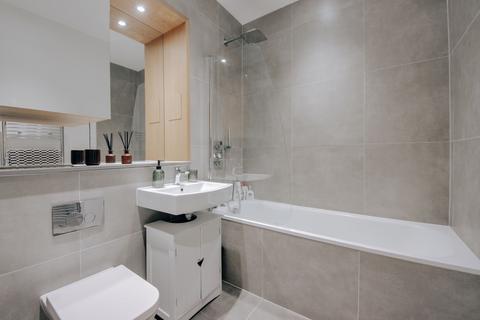 undefined, Aldenham Road, Bushey, WD23