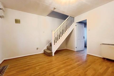 1 bedroom terraced house for sale, Magpie Way, Buckingham MK18