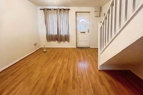 1 bedroom terraced house for sale, Magpie Way, Buckingham MK18